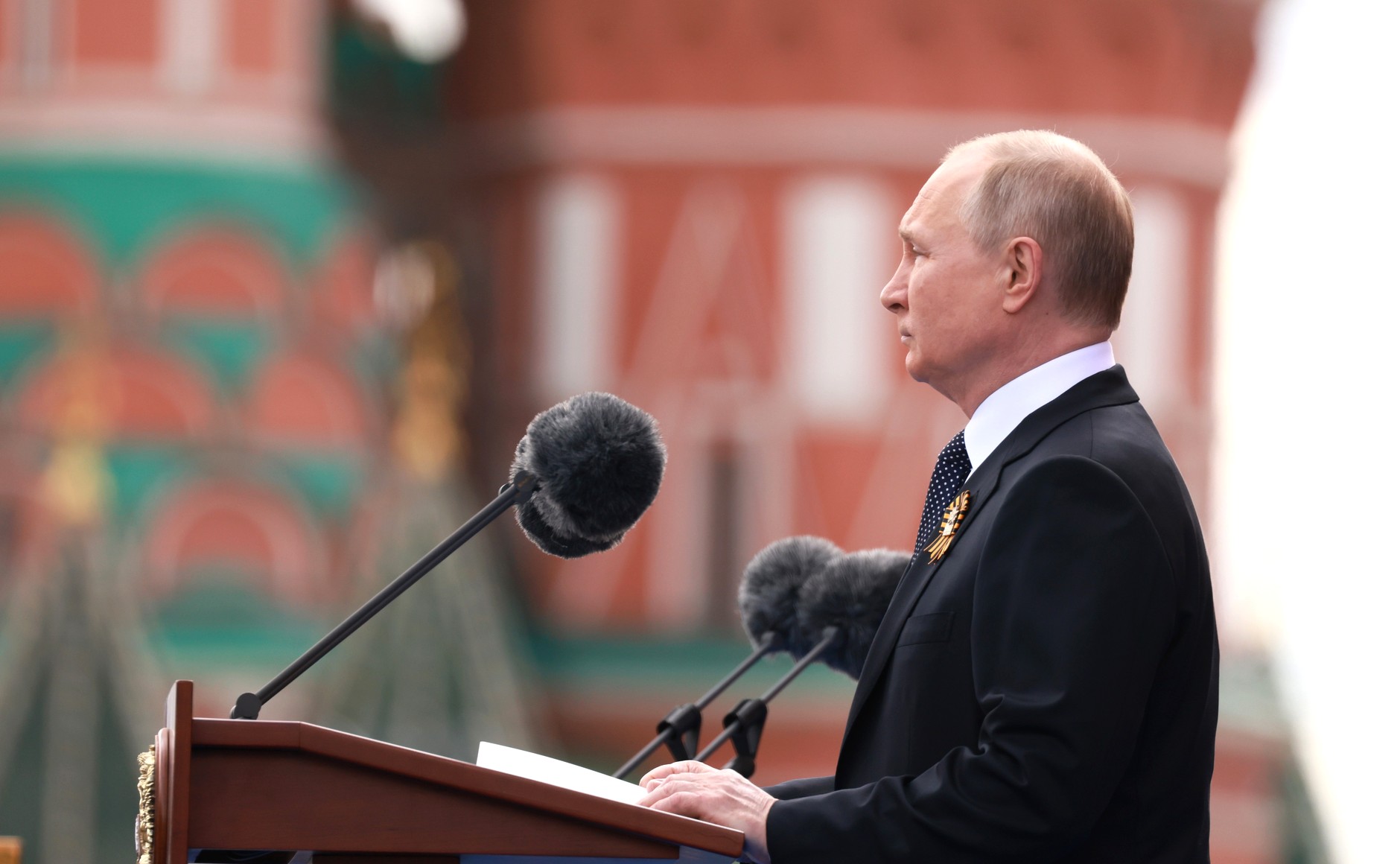 Putin Says Ukraine War May Be Nearing an End After Moscow Victory Day Parade